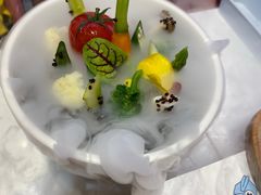 -水桶王国主题餐厅·聚会·生日派对·亲子活动·家庭套餐(亚龙湾希尔顿店)