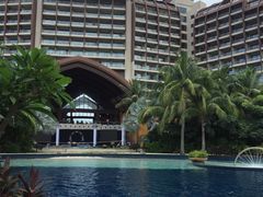 -三亚湾海居铂尔曼度假酒店