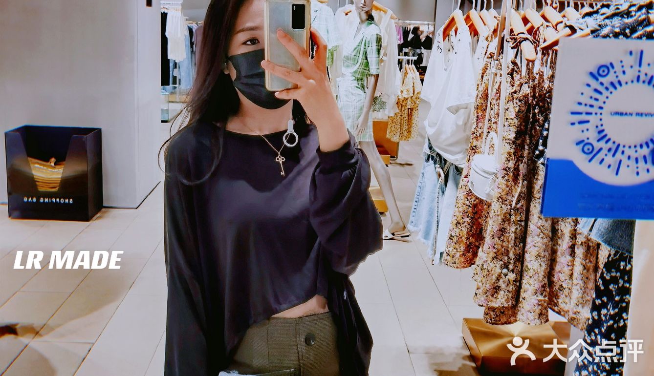 UR这期包包时髦又实用，特别是这款💙~