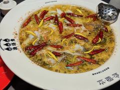 -渔语鱼新川菜Bistro(万象天地店)