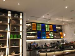 -港丽餐厅(高德置地店)