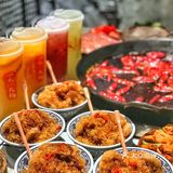 身边小伙伴都推荐的地道重庆老火锅🍧千层冰沙一整个爱住[爱心]