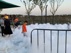 -季高兔窝窝亲子园(上海薰衣草公园店)