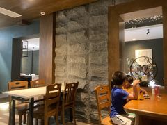 大堂-八道本地特色菜馆(大鹏古城店)