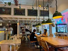 -北平花园·MUA摩造汉堡·北平咖啡(南锣鼓巷胡同店)