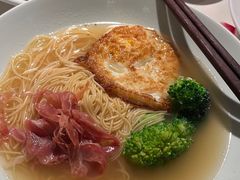 -MONICH牛排融合餐厅(和义大道购物中心店)