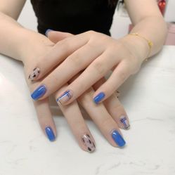 -H12 STAR日式美甲美睫专门店