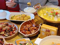 -隔壁老王·家常云南菜(花巷店)