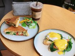 青酱鸡肉三明治-Jamaicablue Coffeeshop(中央广场店)