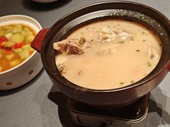 -双湖园·地标武汉菜(黄鹤楼解放路店)