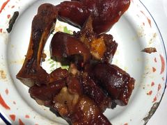 卤得很入味的猪脚-遇见老南昌-柴火灶(顺外路店)