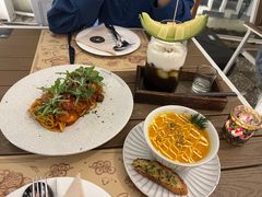 -Mark&Mars Restaurant