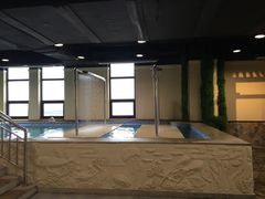 -汉唐水世界温泉洗浴水乐园
