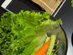 -山川小町·极番烧肉(新地假日广场店)