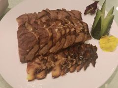 -鲁菜根·泰安菜(万达店)