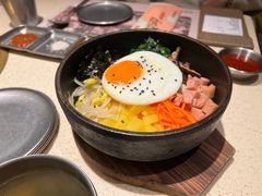-蚂蚁洞·烤肉大营地(上海静安大悦城店)