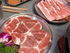 -围炉肉舍丹东海鲜烤肉·烤活鳗(步行街店)
