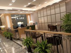 -金时代顺风大酒店(临港百联店)