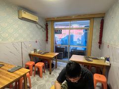 -老四川小龙虾(交通三巷步行街店)