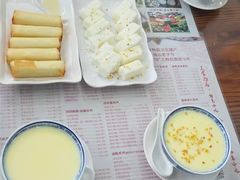 -周大娘牛乳(旧寨古村总店)