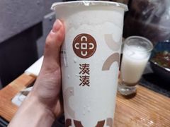 大红袍珍珠奶茶-湊湊火锅·茶憩(东城万达店)
