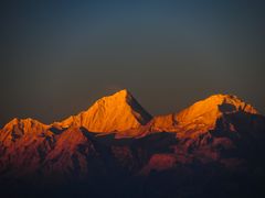 -牛背山