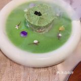 进入餐厅会有免费的奶茶可续杯,加入可可的奶茶很香醇