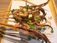 -街角等你.大连海鲜烧烤.经典铁板海鲜串(西安路店)