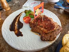 沙朗牛排-魅力边城旋转餐厅