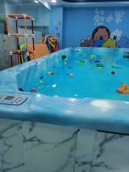 -熊小米专业儿童游泳馆