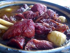 实在的小坛肉-曾牛肉