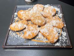 豪华至尊炸馒头片抹芝麻酱蘸白糖-羊大爷涮肉(亮马桥店)