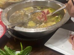 -乡土黄·鲜牛肉火锅·小龙虾(兴业街店)