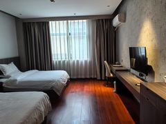 -济南环联鲁菜皇大酒店(山东大学洪楼店)