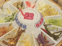 -怪噜范·老贵阳街头名小吃(数博万达店)