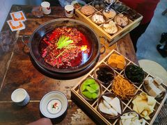 -芈重山老火锅(洪崖洞店)