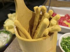 -尚尚仙·酸汤猪手·猪肚鸡火锅(华联万柳购物中心店)