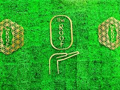 -The ROOF (通盈中心店)