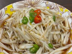 炒水芹菜-小实惠嘉(威海路店)