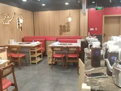 -鲁员外地锅鸡地锅鱼(古墩路店)