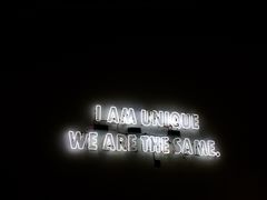 -UNI UNI(环亚凯瑟琳店)