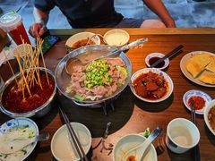 -肖四女乐山跷脚牛肉(南汇大学城生活广场店)