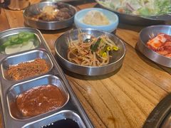 -小花花炭火烤肉·十五年延吉风味(左家庄店)