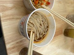 -万松园美食街
