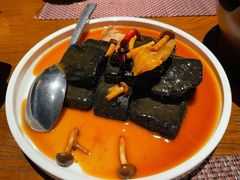 猴头菇酱汁扒黑豆腐-肴约·花园式餐厅(湖里店)