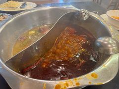 -重庆风光老灶火锅城(同德广场店)