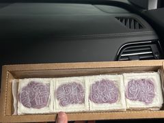 -阮大兴糕团(杭州西湖银泰百货店)