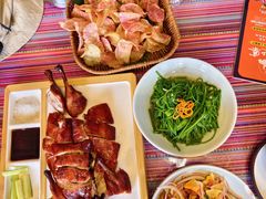 -老滇山寨•云南特色菜•地方菜•民族风情歌舞表演(金碧店)