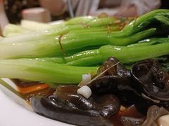 -新白鹿餐厅(银泰西湖文化广场店)