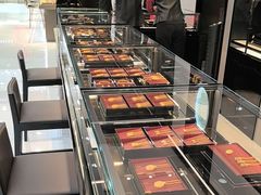 -老铺黄金(工美大厦店)